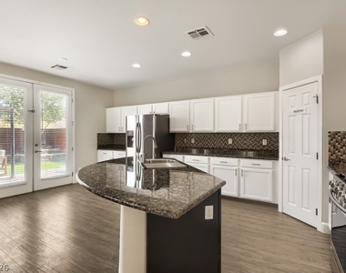 10356 Mystic Pine Road - Photo Thumbnail 11