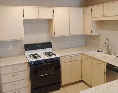 6749 Oak Valley Drive - Photo Thumbnail 4