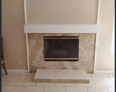 6749 Oak Valley Drive - Photo Thumbnail 5