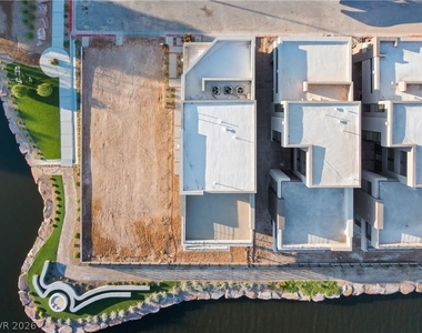 66 Lakefront Drive - Photo Thumbnail 63