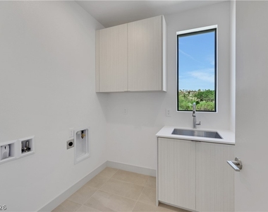 66 Lakefront Drive - Photo Thumbnail 78
