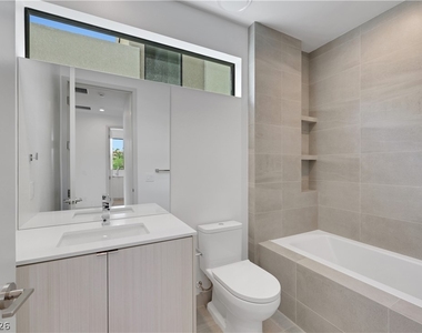 66 Lakefront Drive - Photo Thumbnail 76