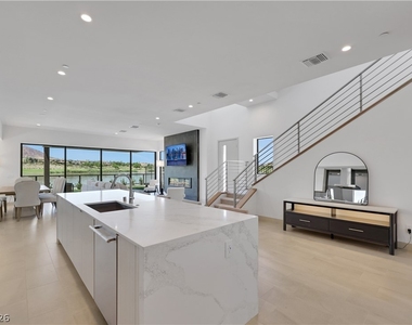 66 Lakefront Drive - Photo Thumbnail 47