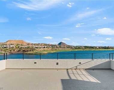 66 Lakefront Drive - Photo Thumbnail 47