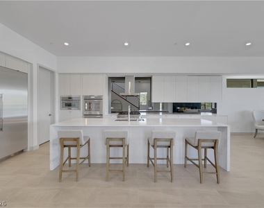 66 Lakefront Drive - Photo Thumbnail 55