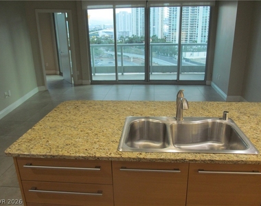 222 Karen Avenue - Photo Thumbnail 11