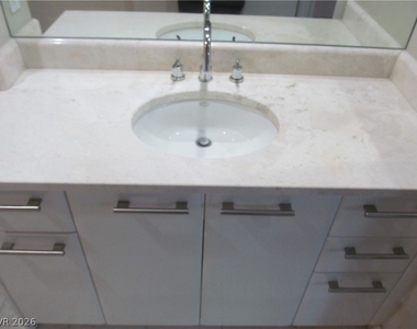 222 Karen Avenue - Photo Thumbnail 20