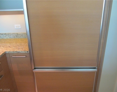 222 Karen Avenue - Photo Thumbnail 13