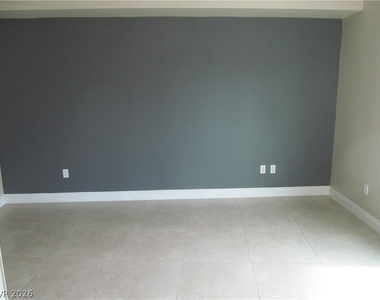222 Karen Avenue - Photo Thumbnail 17