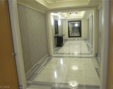 222 Karen Avenue - Photo Thumbnail 7