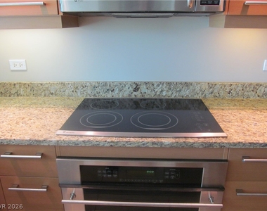 222 Karen Avenue - Photo Thumbnail 12