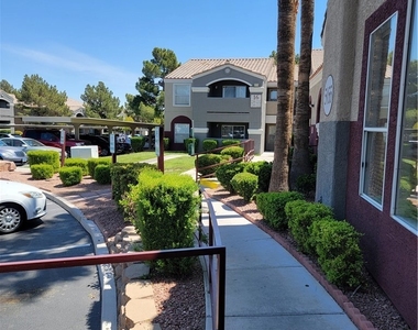 5055 W Hacienda Avenue - Photo Thumbnail 2