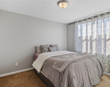4809 Lepinske Farm Place - Photo Thumbnail 24