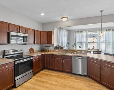 4809 Lepinske Farm Place - Photo Thumbnail 12