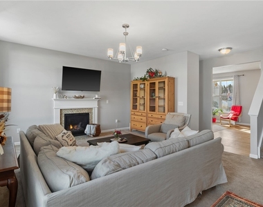 4809 Lepinske Farm Place - Photo Thumbnail 5