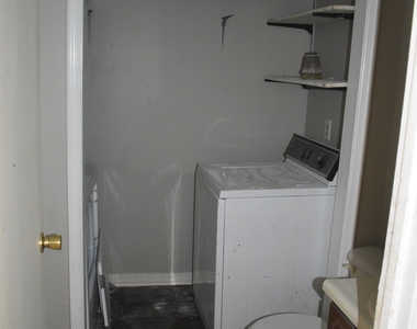 4342 Barrington Place - Photo Thumbnail 14