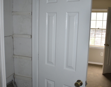 4342 Barrington Place - Photo Thumbnail 18