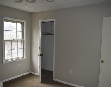 4342 Barrington Place - Photo Thumbnail 17