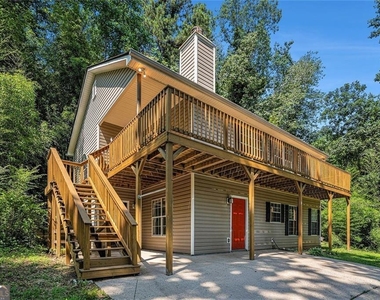 3610 Boneville Drive - Photo Thumbnail 1