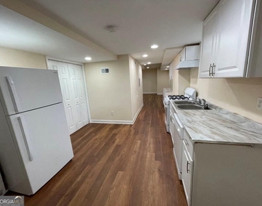 2106 Pawnee Drive Se - Photo Thumbnail 14