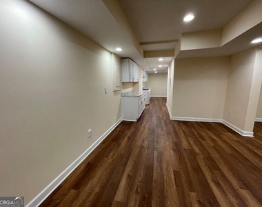 2106 Pawnee Drive Se - Photo Thumbnail 17