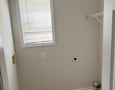 128 Shadowbrooke Circle - Photo Thumbnail 22