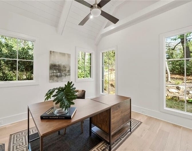 1074 Moores Mill Road Nw - Photo Thumbnail 8