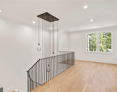 1074 Moores Mill Road Nw - Photo Thumbnail 41