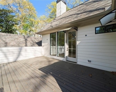 1074 Moores Mill Road Nw - Photo Thumbnail 44
