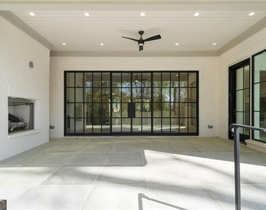 1074 Moores Mill Road Nw - Photo Thumbnail 59
