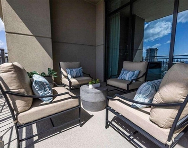 2965 Peachtree Road - Photo Thumbnail 10