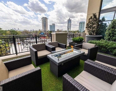 2965 Peachtree Road - Photo Thumbnail 21