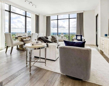 2965 Peachtree Road - Photo Thumbnail 3