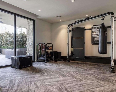 2965 Peachtree Road - Photo Thumbnail 28
