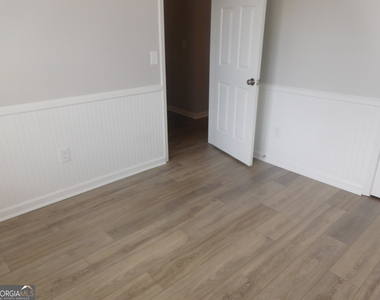 4409 Plum Frost Court - Photo Thumbnail 19