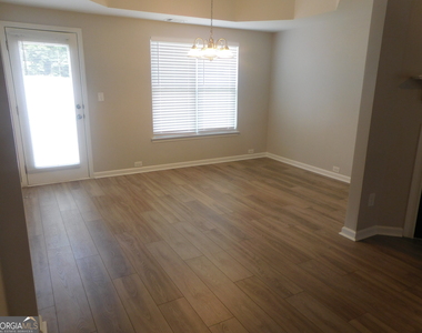 4409 Plum Frost Court - Photo Thumbnail 8