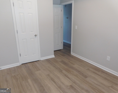 4409 Plum Frost Court - Photo Thumbnail 21