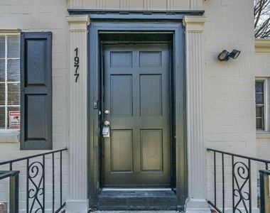 1977 N Decatur Road Ne - Photo Thumbnail 4