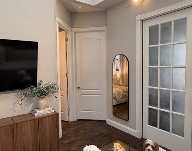 250 Mott Street - Photo Thumbnail 4