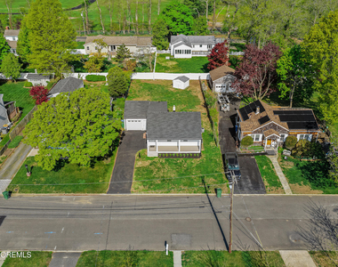 57 Villa Place - Photo Thumbnail 41