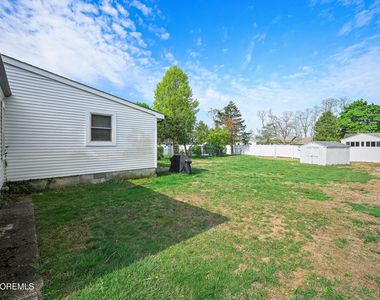57 Villa Place - Photo Thumbnail 33