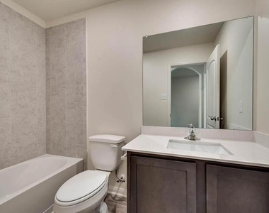 3039 Boran Drive - Photo Thumbnail 15