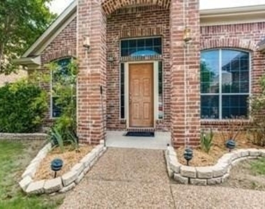 5556 Sky Ridge Drive - Photo Thumbnail 1