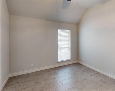 1516 Twistleaf Road - Photo Thumbnail 14