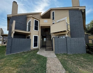 3524 Buckingham - Photo Thumbnail 7