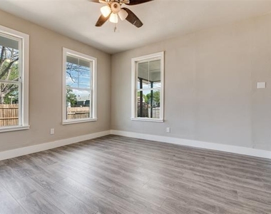 1247 Georgia Avenue - Photo Thumbnail 8