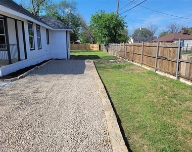 1247 Georgia Avenue - Photo Thumbnail 18