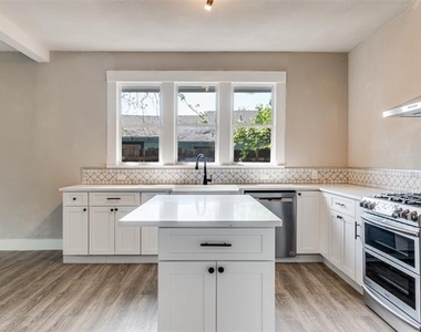 1247 Georgia Avenue - Photo Thumbnail 17