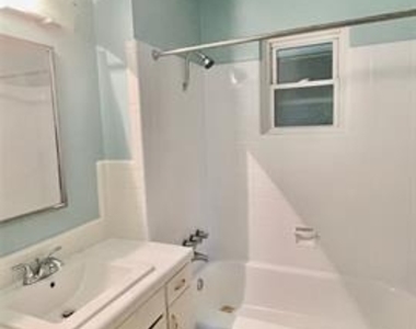 3215 Douglas Avenue - Photo Thumbnail 22