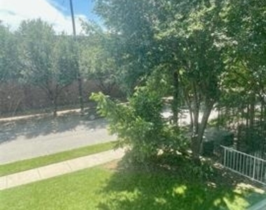3215 Douglas Avenue - Photo Thumbnail 16
